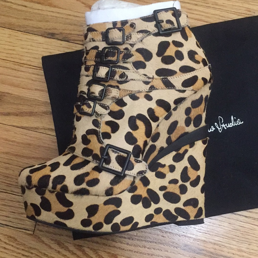 Michael Antonio Leopard Print Platform Booties - image 3